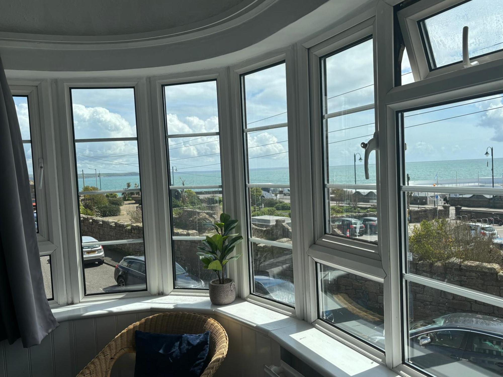 The Yacht Inn Penzance Esterno foto