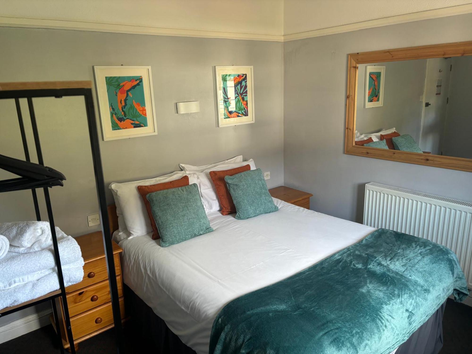 The Yacht Inn Penzance Esterno foto