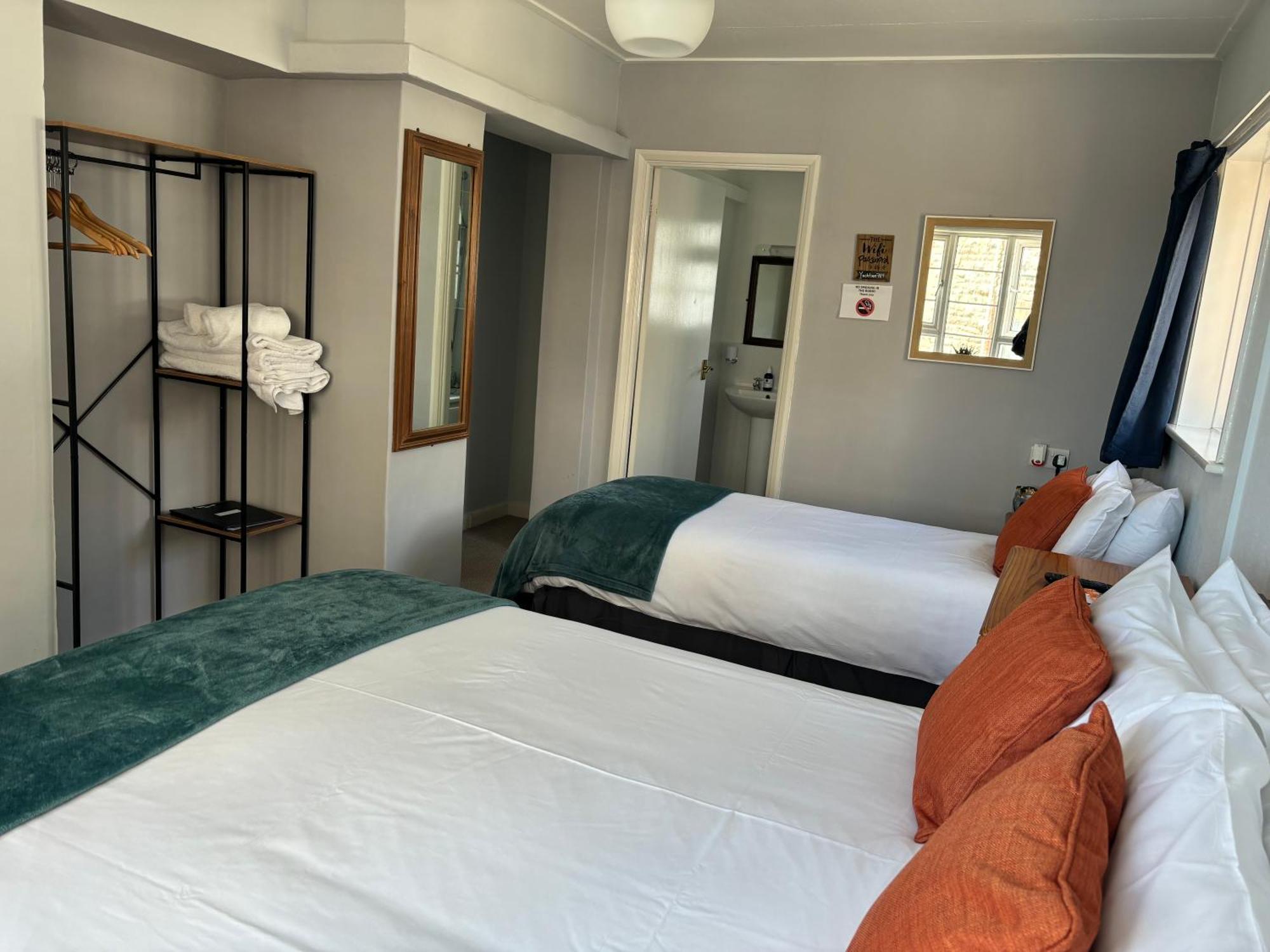 The Yacht Inn Penzance Esterno foto